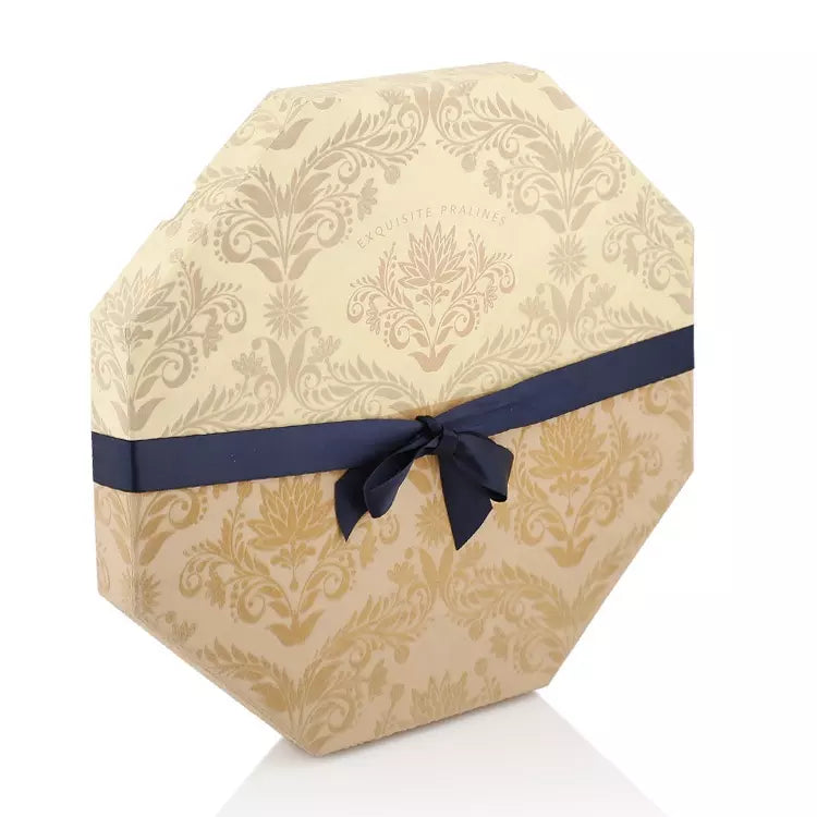 Custom Polygon Glod Gift Box